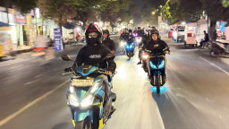 Komunitas Honda Malang Nikmati Sensasi Night Ride Bersama New Honda Vario Evo 160