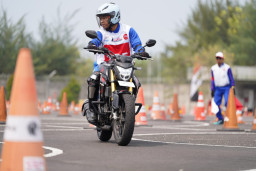 MPM Honda Jatim Catat Hasil Positif di Ajang Astra Honda Safety Riding Instructors Competition (AHSRIC)