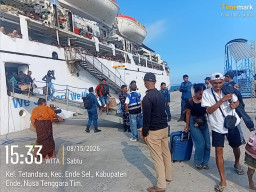 Pelabuhan Pelindo di NTT Berangsur Normal, Pemulihan Pelabuhan Maumere Dipercepat