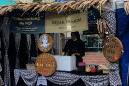 Ajak Ratusan UMKM Lokal, Pemkab Tulungagung Gelar Pasar Jadul