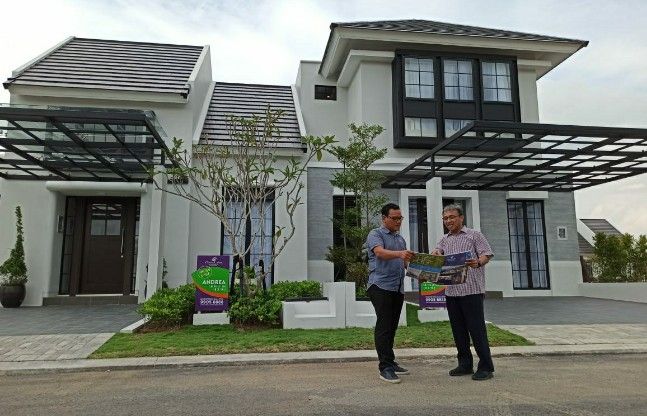 Komplek perumahan CitraLand Driyorejo CBD Kelompok Ciputra Gorup menawarkan 25 unit rumah siap huni kepada konsumen. 
