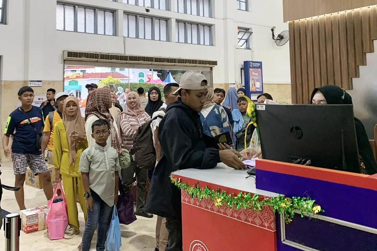 Daop 8 Perpanjang Tambahan 3 Perjalanan KA dari Stasiun Malang