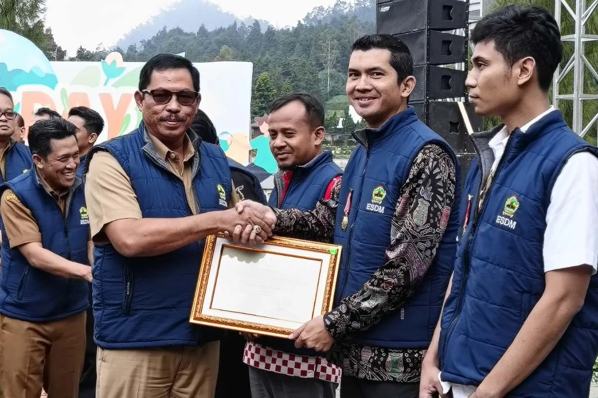SBI Raih Penghargaan Tata Kelola Penambangan dari Pemprov Jateng