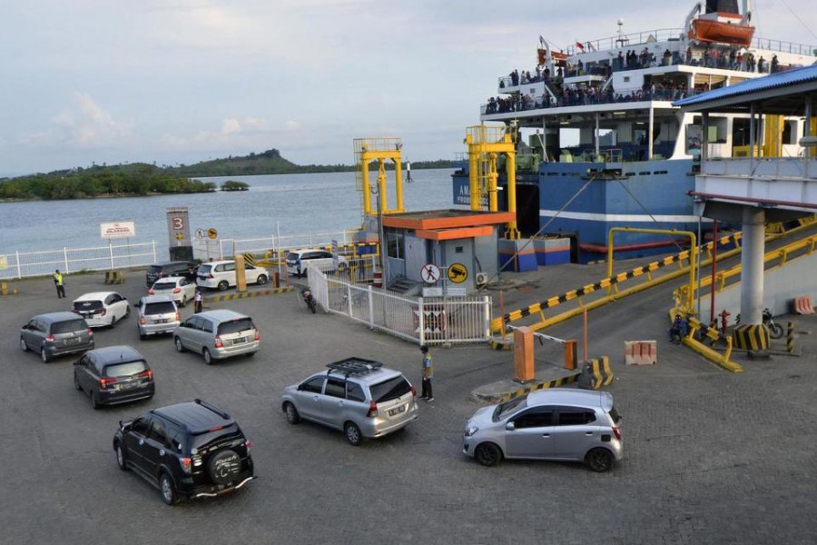Penyeberangan ASDP Merak Bakauheni