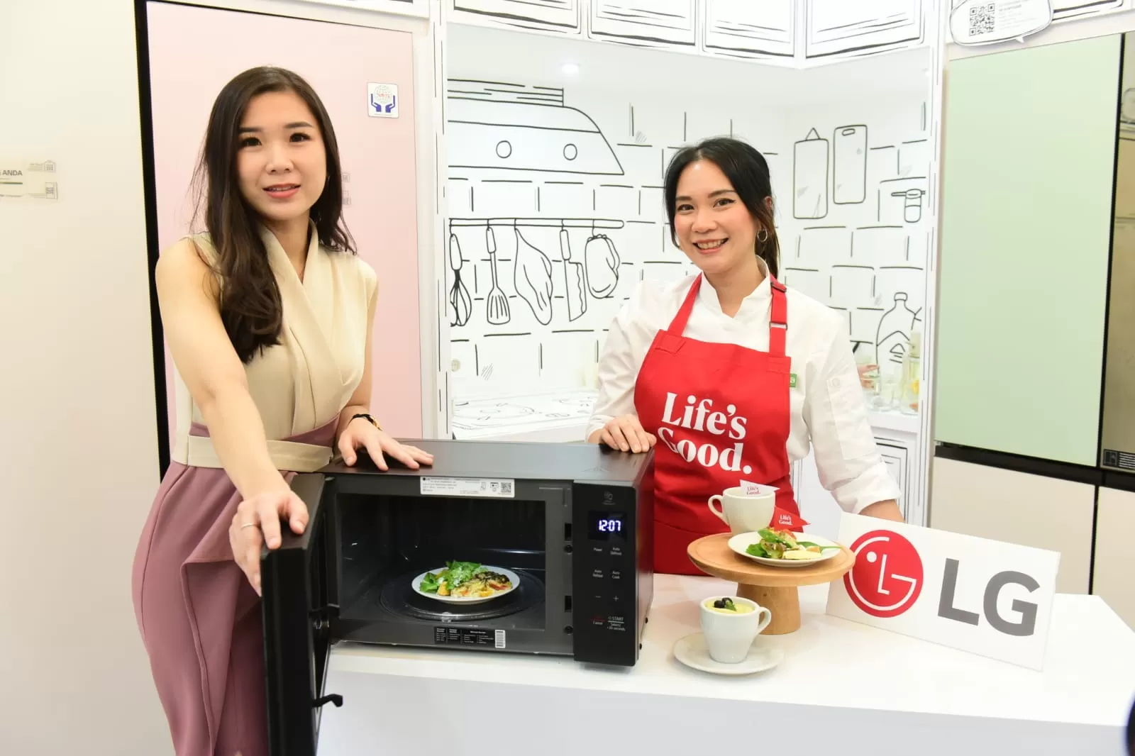 LG Rilis Microwave NeoChef Slim, Memasak Jadi Lebih Asyik