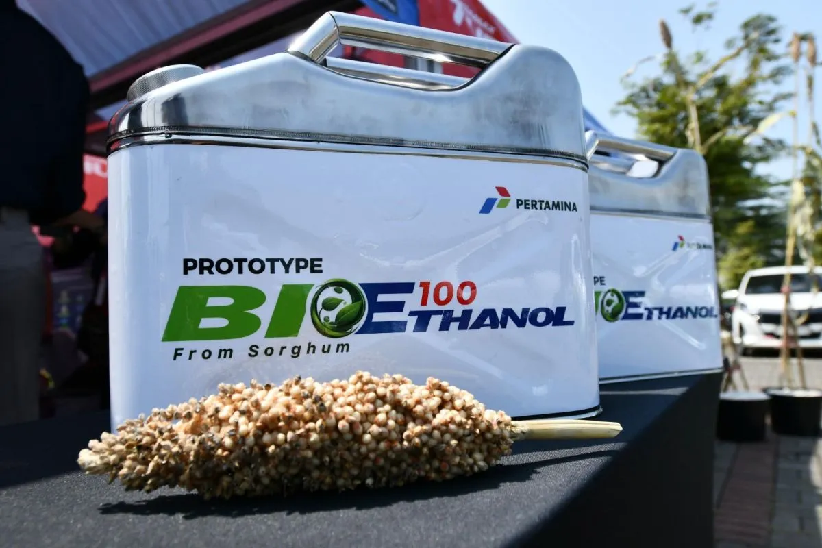 Pertamina-Toyota Kerjasama Uji Coba Bahan Bakar Bioetanol 100 Persen