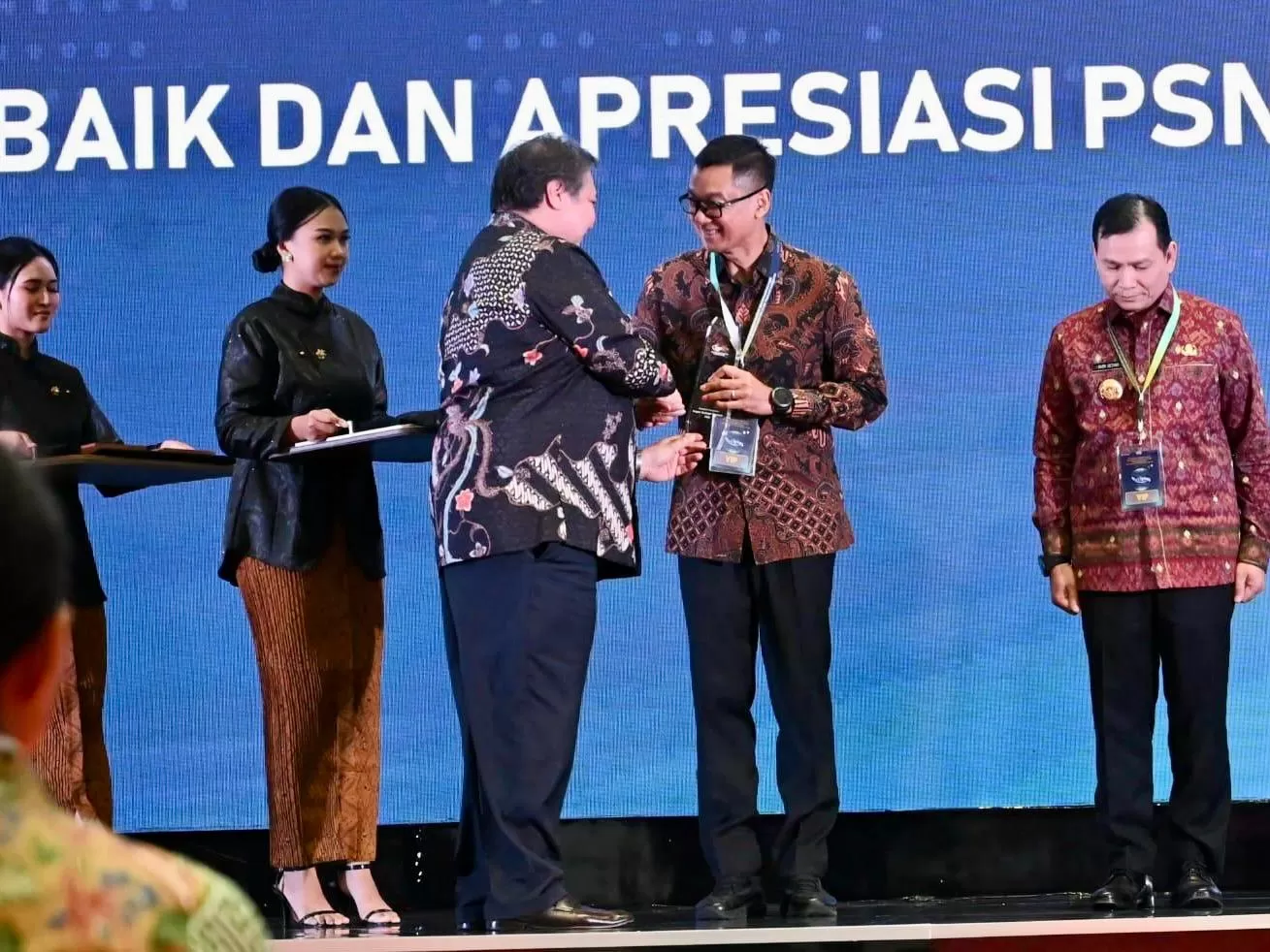Rampungkan PSN, PLN Diberi Penghargaan Kemenko Perekonomian