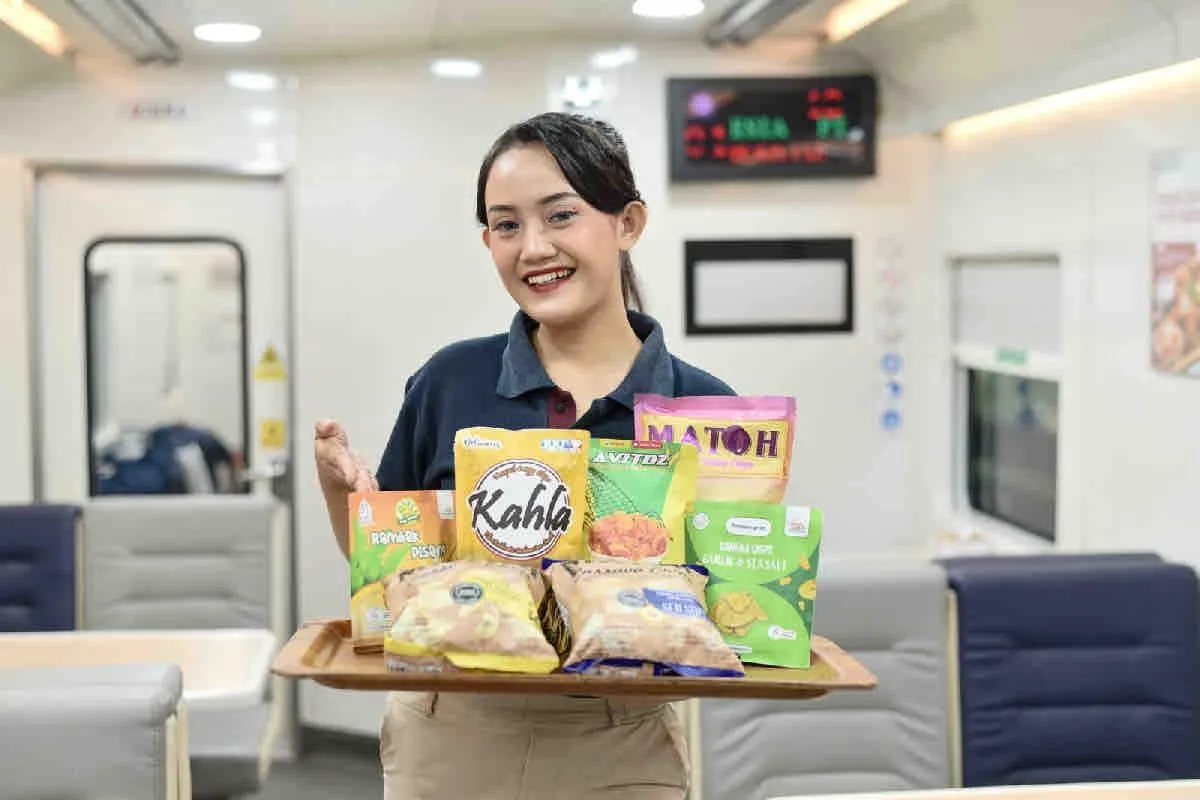 Kolaborasi BNI-KAI Services Hadirkan Produk UMKM di Perjalanan KA