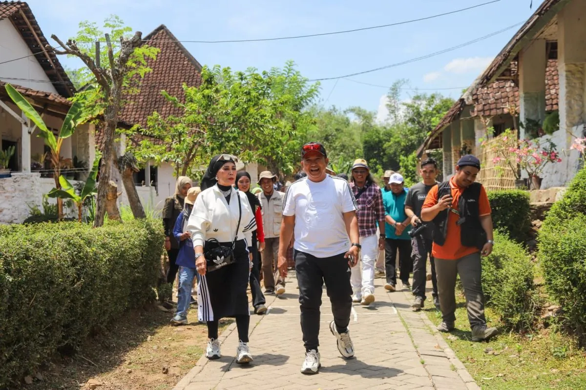 Bupati Jember Resmikan Kampung Belgia di Tengah Perkebunan