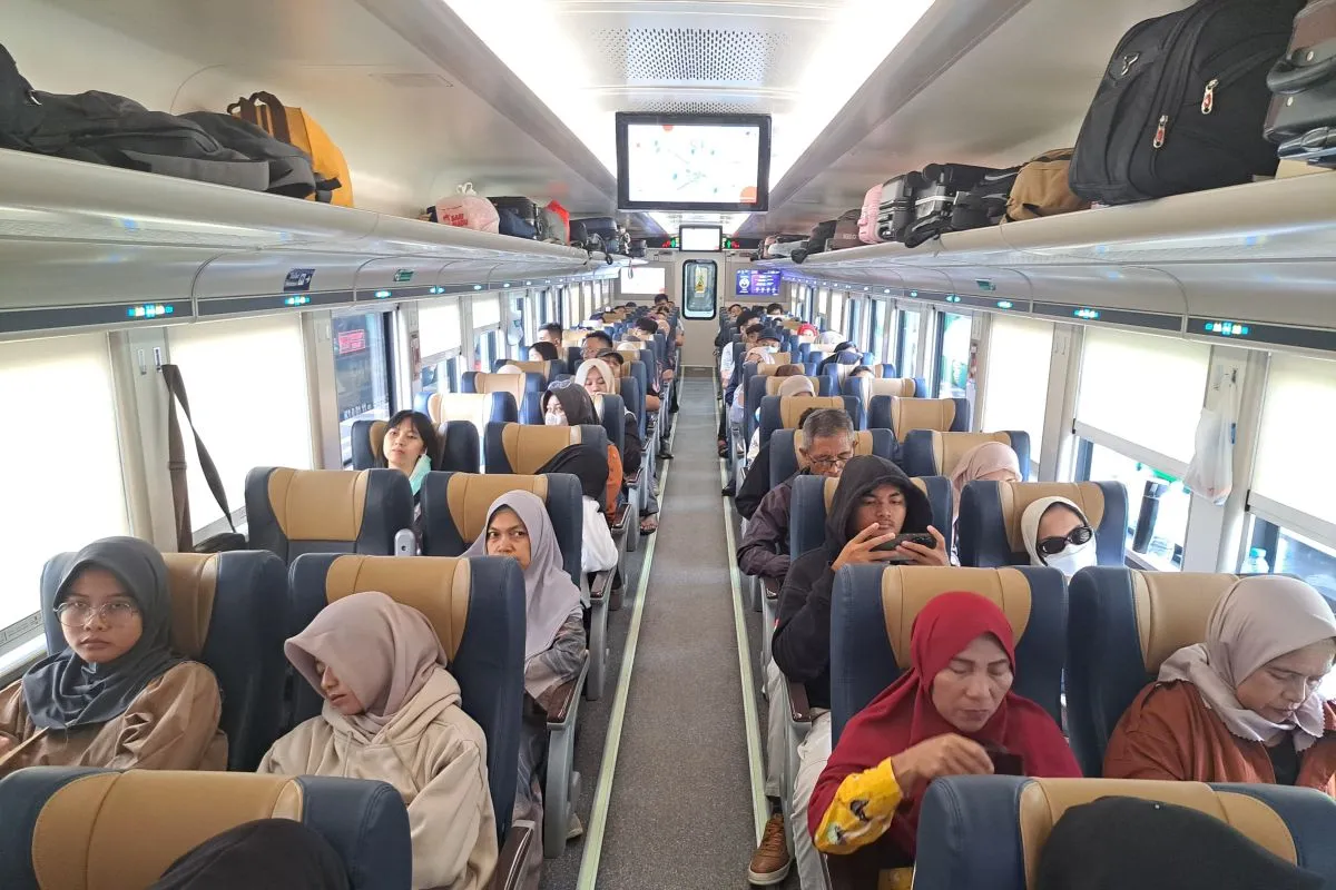 Hingga April 2025, KAI Group Layani 157 Juta Pengguna
