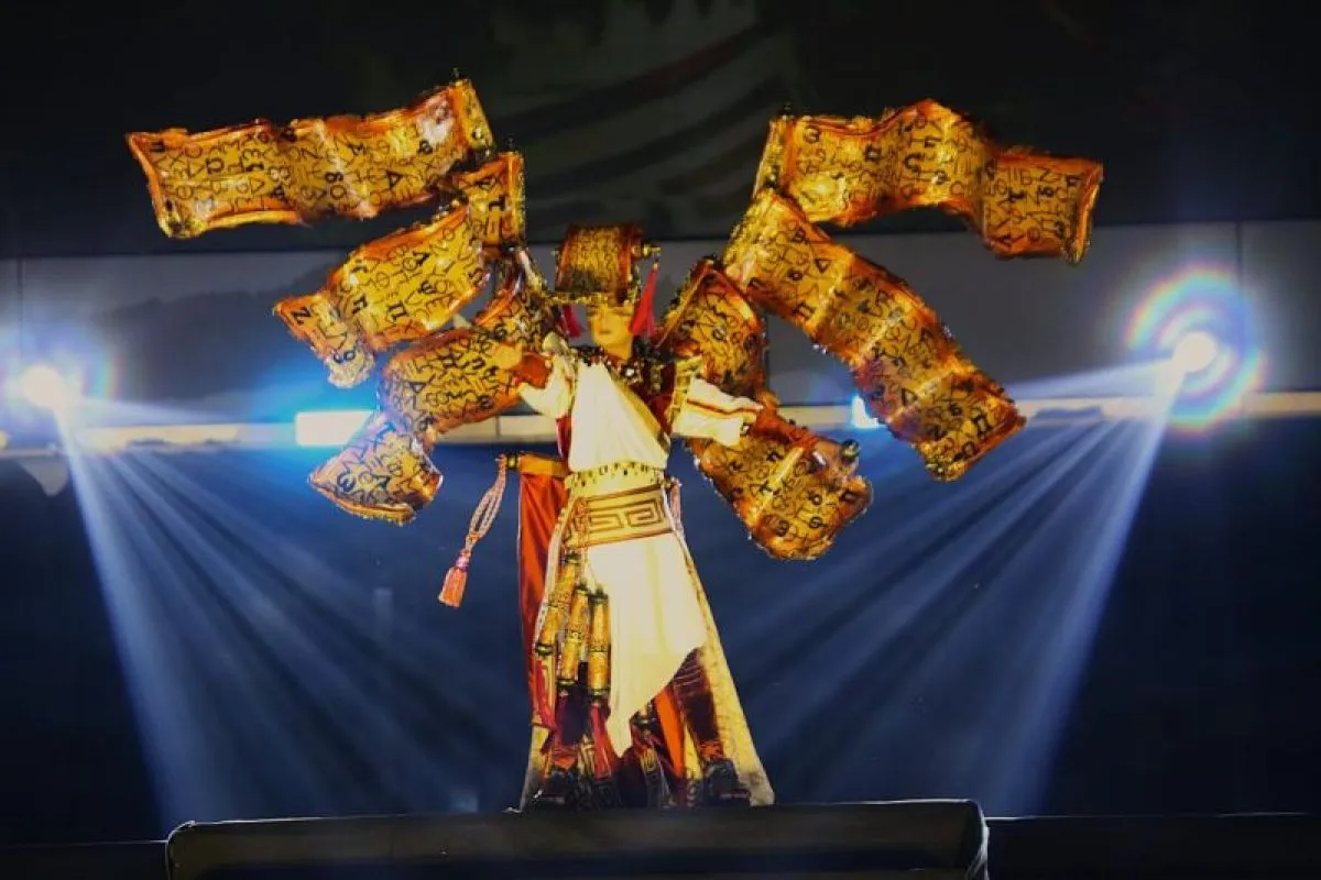 Jember Fashion Carnival Tahun Ini Ambil Tema Evoluxion