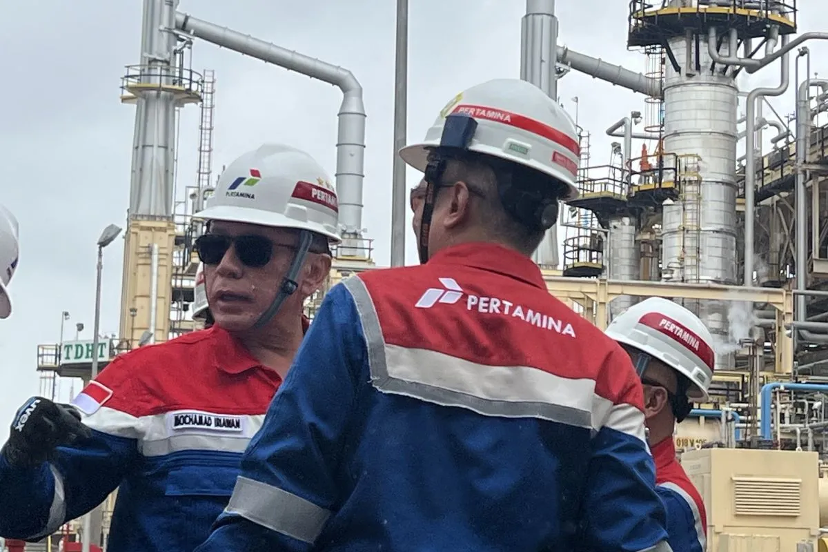 Pertamina Targetkan Kilang Dumai dan Balongan Produksi Avtur Hijau Akhir 2026