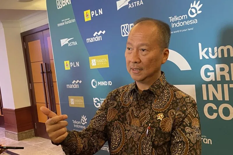 Menperin : Uji Coba Teknologi Carbon Capture Utilization di Petrokimia Gresik Hasilnya Positif