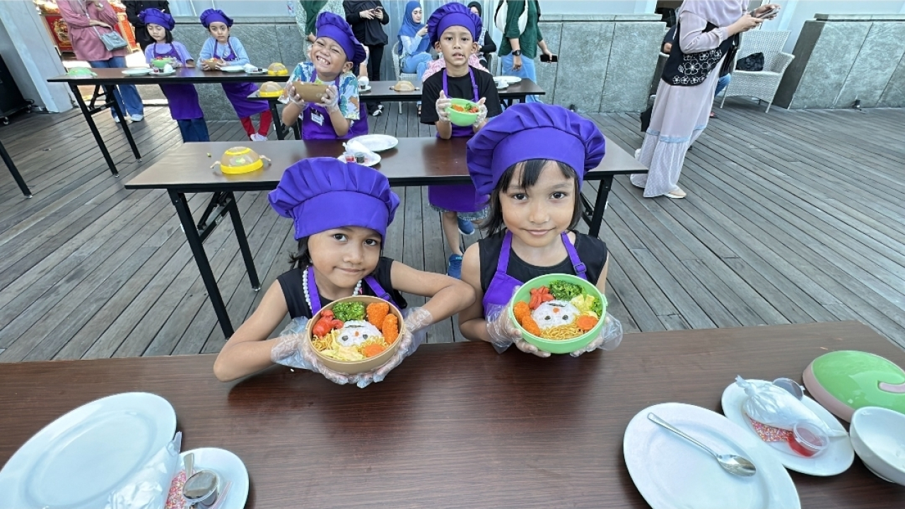 Kegiatan cooking class di Hotel Premier Sidoarjo