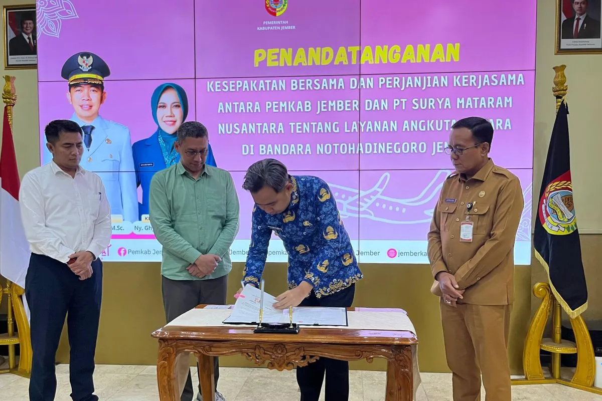 Bupati Fawait Pastikan Penerbangan Jember-Jakarta Kembali Beroperasi November