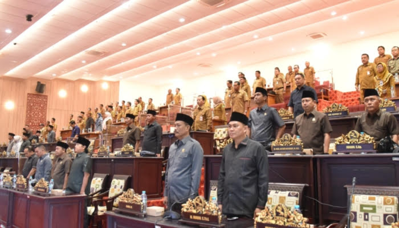  Dewan Perwakilan Rakyat Daerah (DPRD) Kabupaten Sumenep, saat paripurna pengesahan APBD 2026