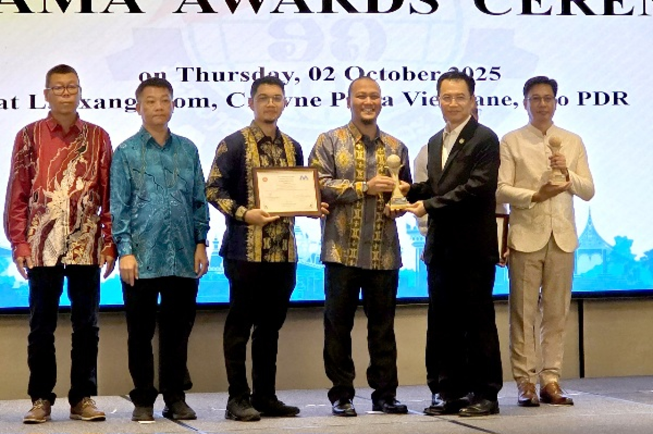 Solusi Bangun Andalas meraih penghargaan peringkat 1st Runner Up kategori Best Practices in Sustainable Mineral Development Mineral Mining (Non-Metallic) pada ajang ASEAN Mineral Awards 2025 yang diselenggarakan di Vientiane, Republik Demokratik Rakyat La