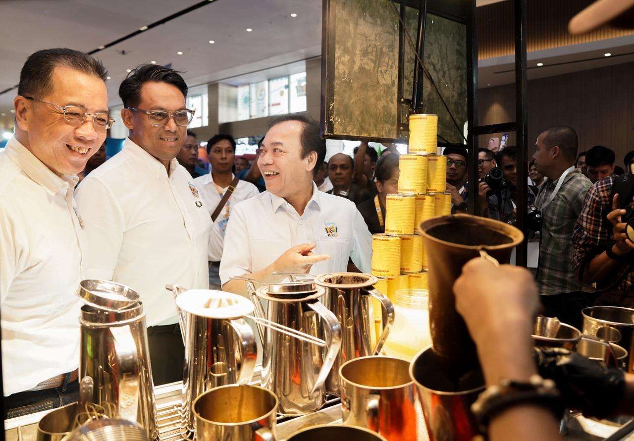 Bank Mandiri membuka Livin’ Fest 2025 di Nusantara International Convention Exhibition (NICE) PIK 2, Tangerang