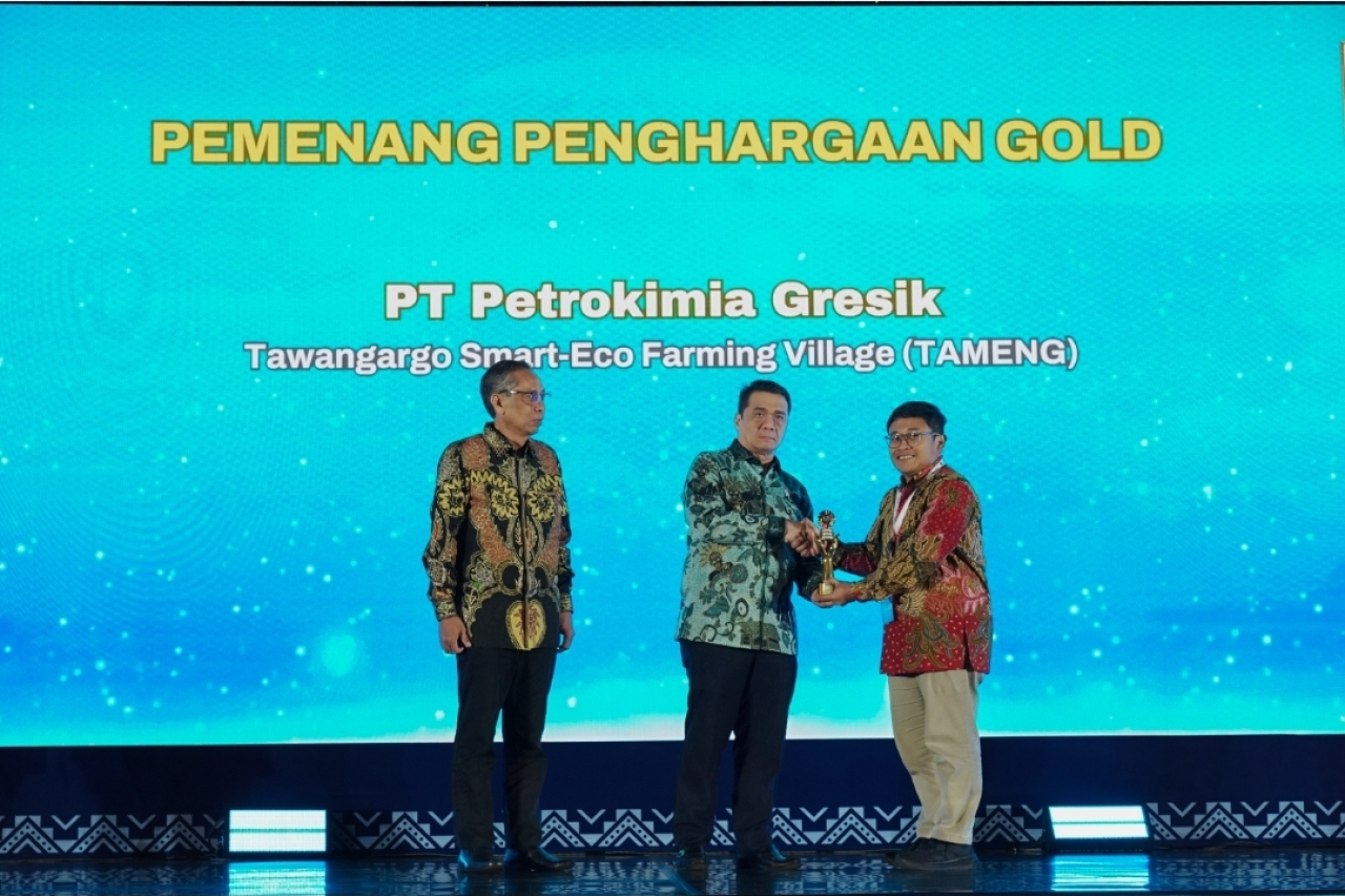 Penghargaan tersebut diterima oleh Sekretaris Perusahaan Petrokimia Gresik, Nuril Huda, mewakili Direksi, dalam seremoni yang digelar di Jakarta