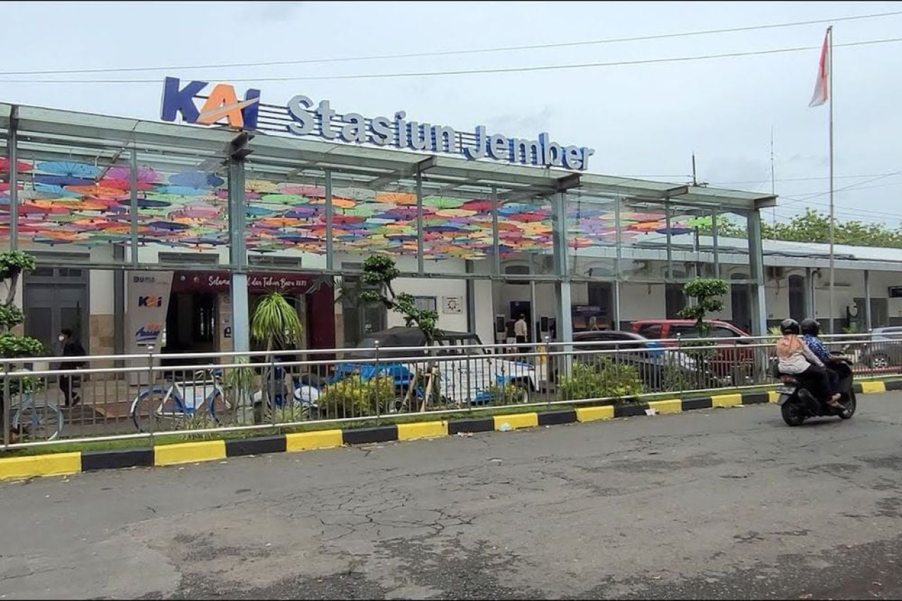 Stasiun Jember yang dikelola KAI Daop 9 Jember