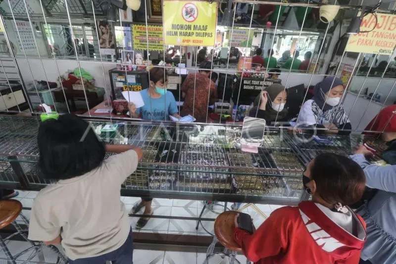 Perdagangan Perhiasan Emas Pengaruhi Inflasi di Kediri Raya