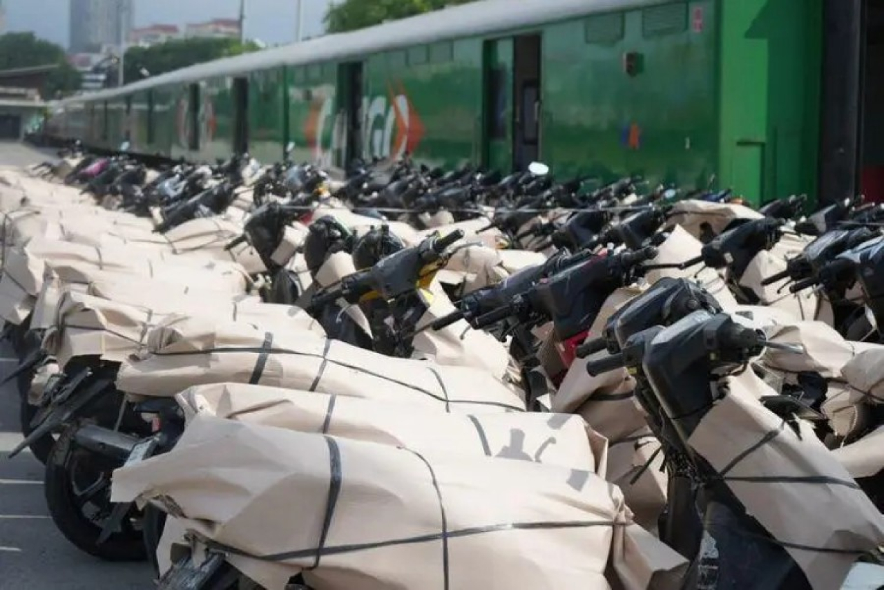 Program mudik gratis pada arus mudik dan balik Natal dan Tahun Baru (Nataru) 2025/2026, juga menyiapkan program mudik motor gratis (Motis) kereta api.