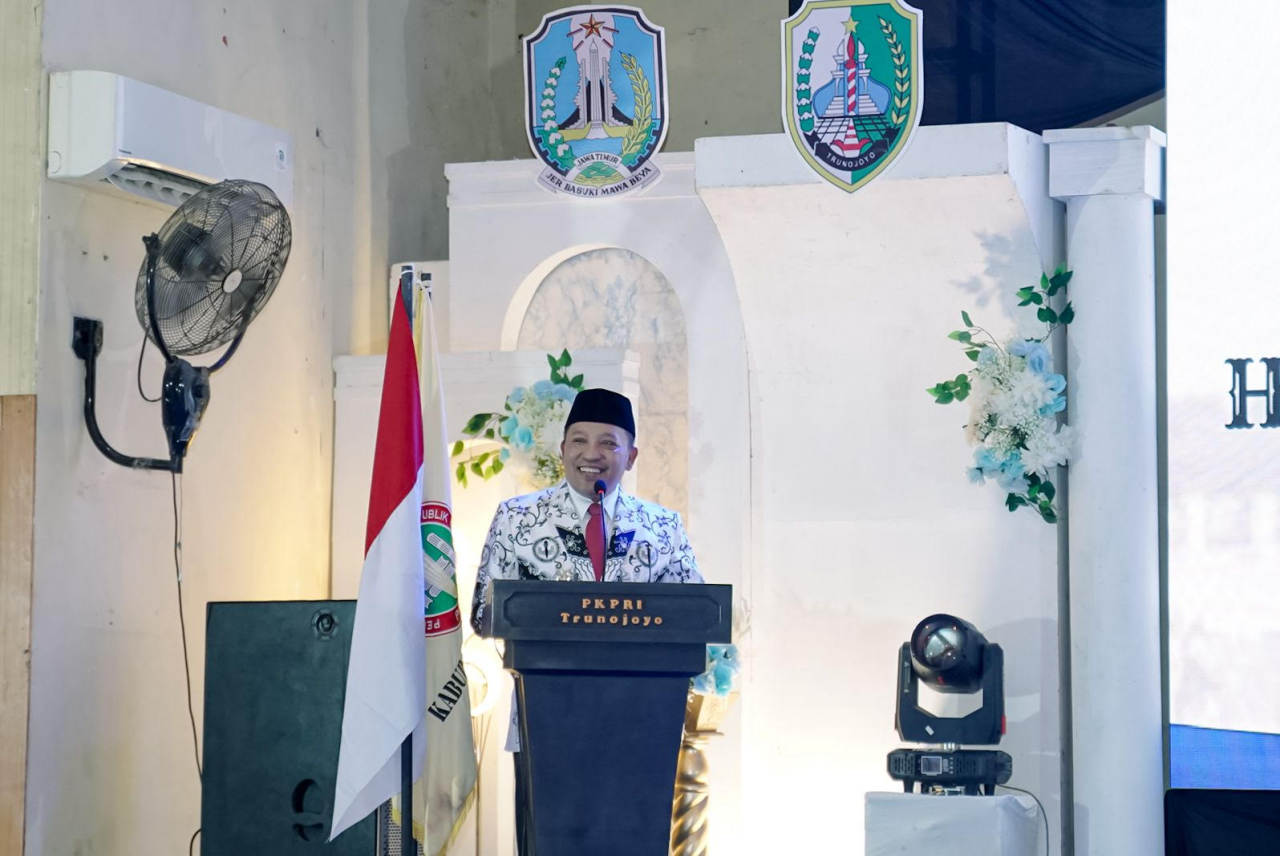 Bupati Sampang, H. Slamet Junaidi