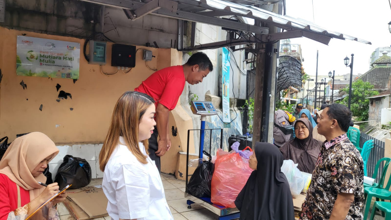 PT Mitra Pinasthika Mulia (MPM Honda Jatim meresmikan Bank Sampah binaan ketiga yang berlokasi di RW 01, Kelurahan Kauman Malang