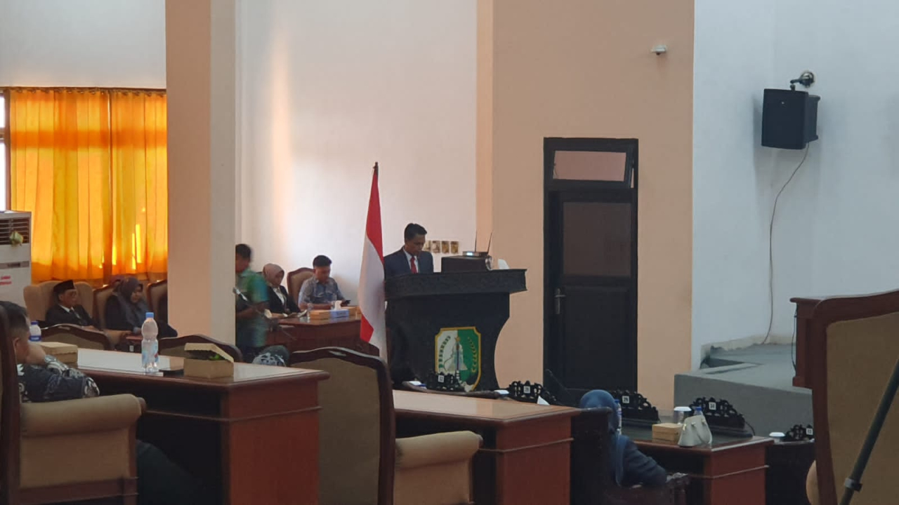 Badan Pembentukan Peraturan Daerah (Bapemperda) Dewan Perwakilan Rakyat Daerah (DPRD) Kabupaten Sampang memberikan usulan 14 program pembentukan peraturan daerah tahun 2026.