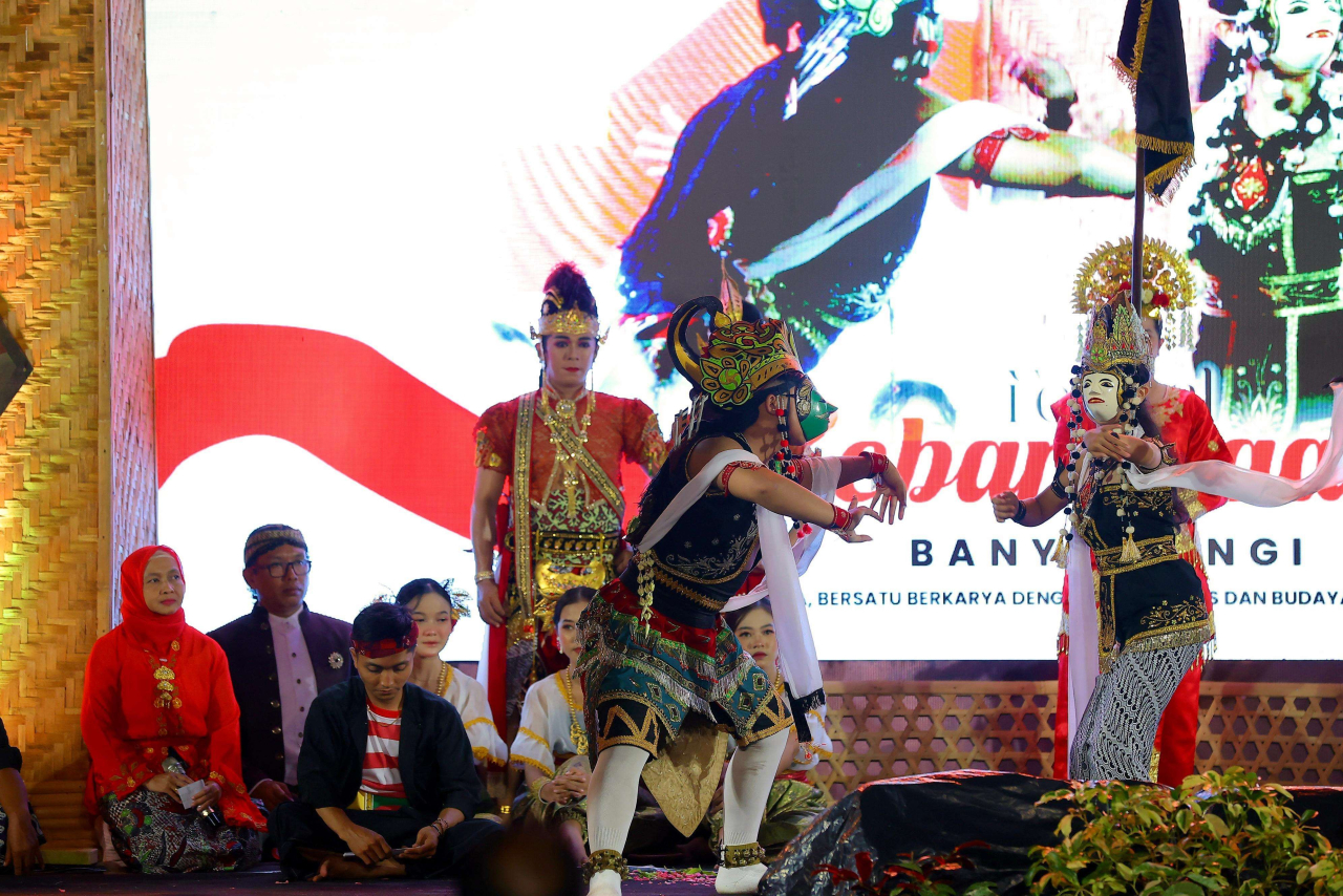 gelaran Festival Kebangsaan yang digelar di Gedung Seni Budaya (Gesibu) Blambangan