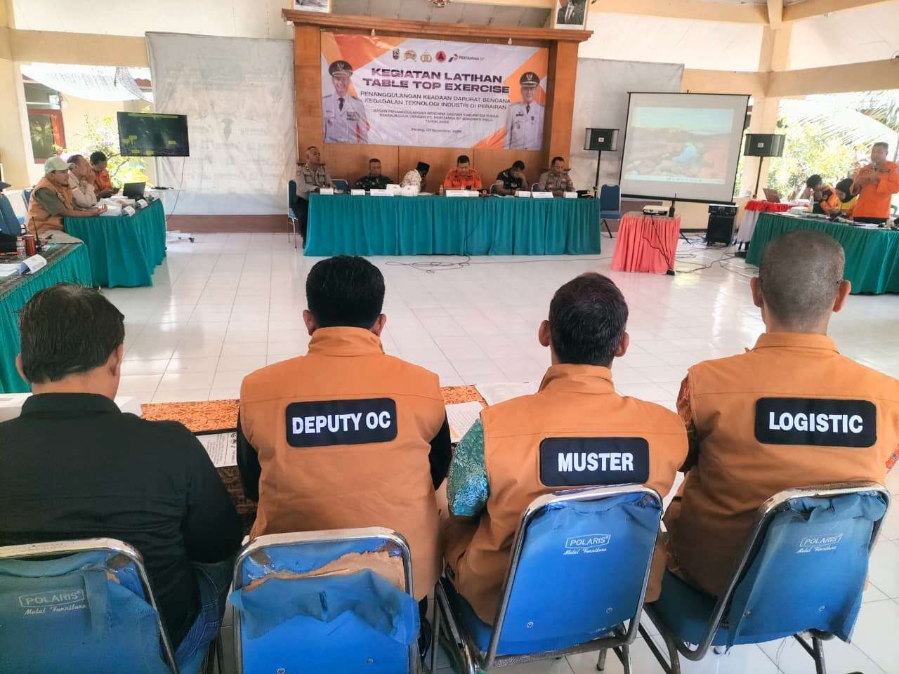 Badan Penanggulangan Bencana Daerah (BPBD) Kabupaten Tuban menyelenggarakan Latihan Penanggulangan Keadaan Darurat di Pendopo Kecamatan Palang