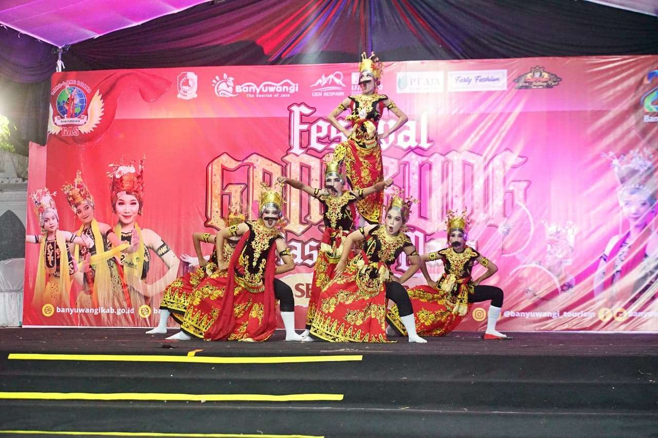 Festival berlangsung selama tiga hari, 24–26 Desember 2025, di Gelanggang Kesenian Banyuwangi (Gesibu).