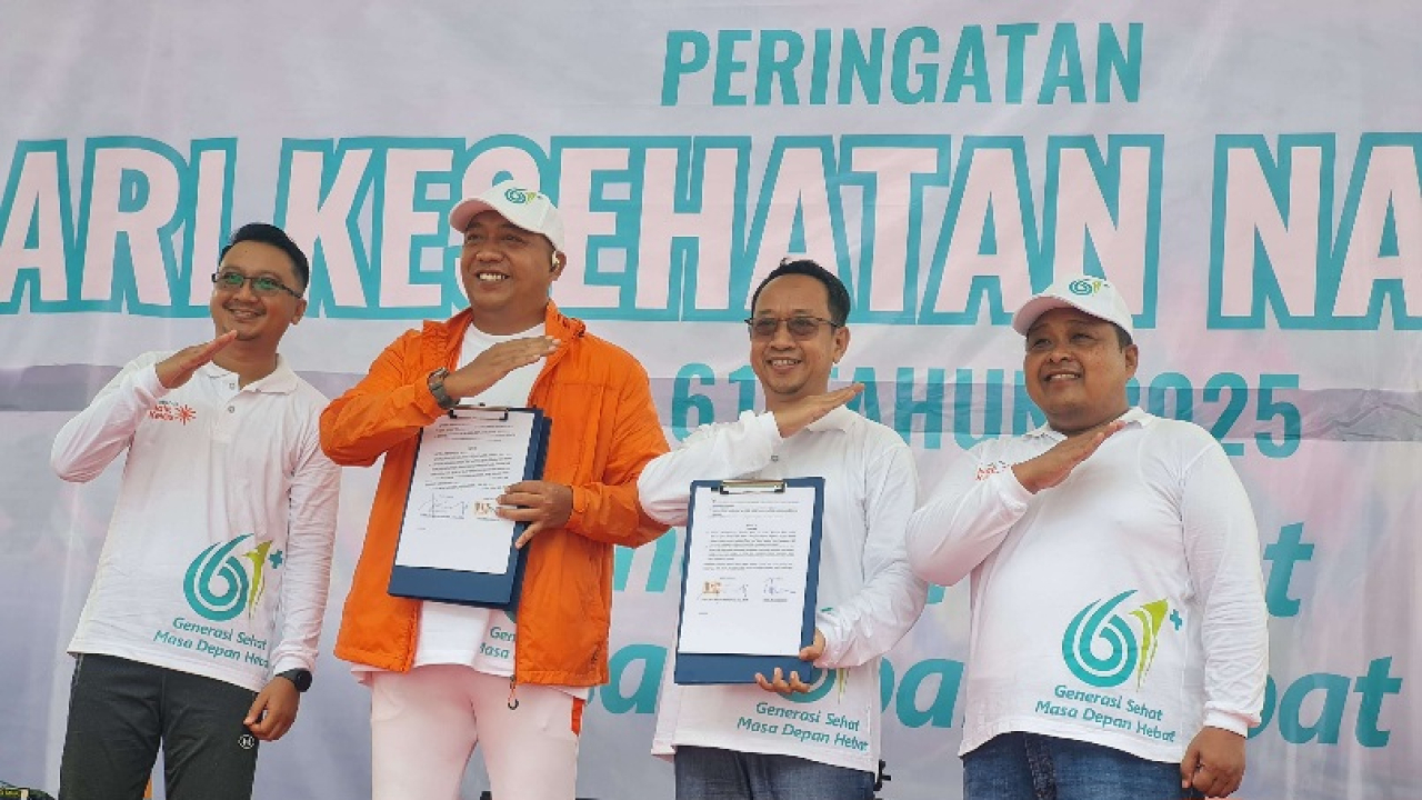Bupati Situbondo, Yusuf Rio Wahyu Prayogo menghadiri perpanjangan kerja sama dengan BPJS Kesehatan, untuk Program Berantas (berobat tanpa batas)