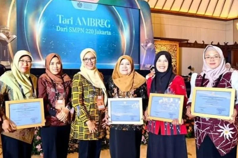 Tujuh Sekolah di Magetan Raih Adiwiyata Mandiri dan Nasional 2025