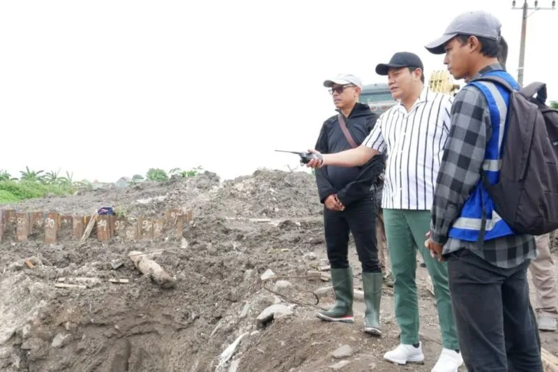 Bupati Subandi Instruksikan Pembangunan Rumah Pompa Sidoarjo Dituntaskan