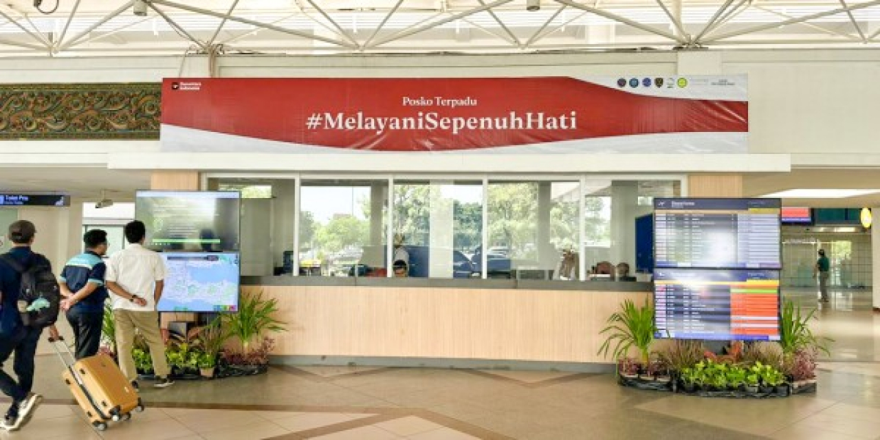 Posko Terpadu Pelayanan Natal 2025 dan Tahun Baru 2026 (Nataru) Bandara Juanda