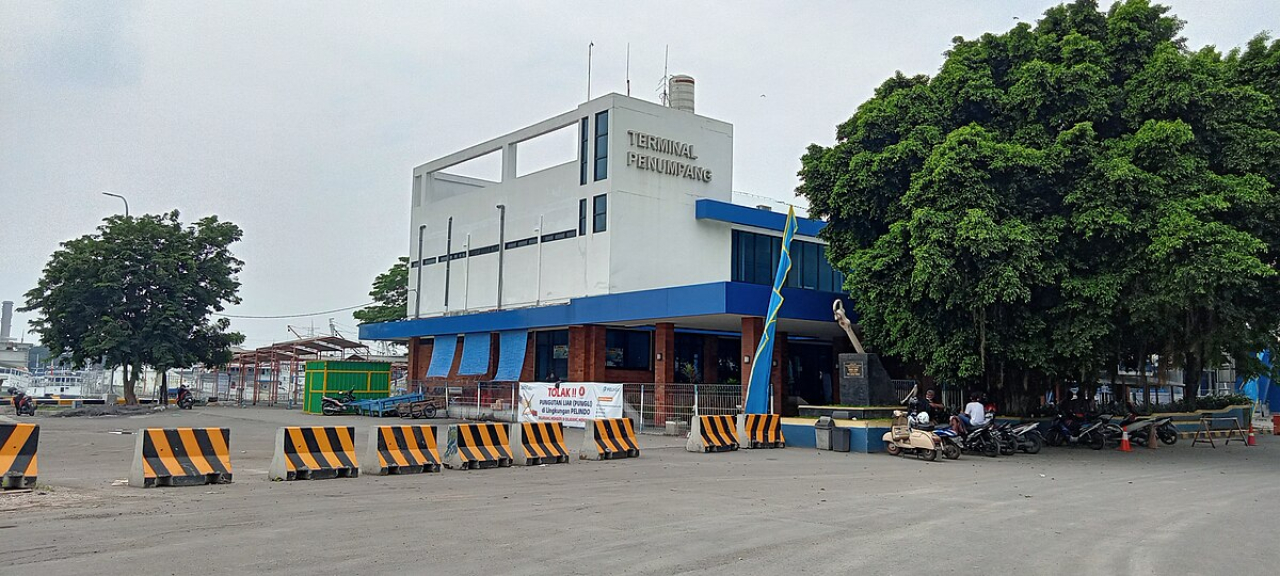 Terminal penumpang Pelabuhan Gresik yang dikelola Pelindo Multi Terminal