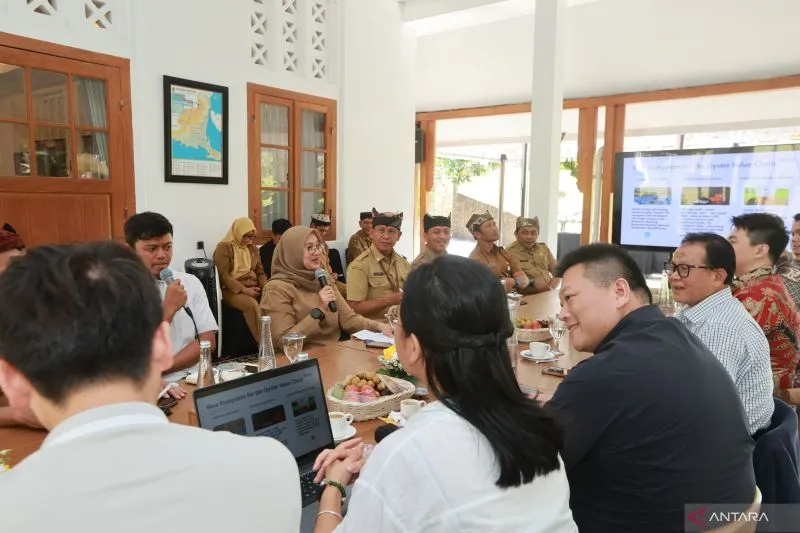 Investor China Lirik Investasi Budidaya Tiram di Banyuwangi