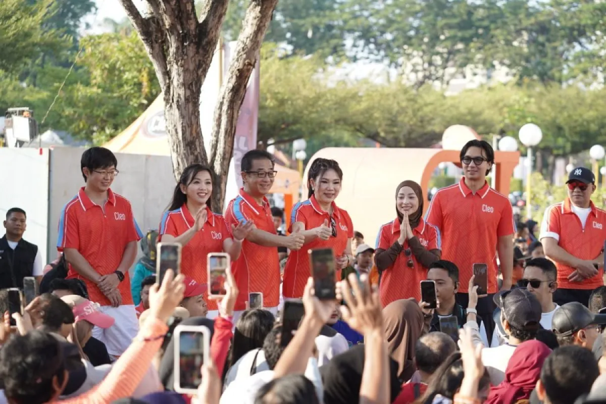 Kegiatan peluncuran inovasi terbaru Cleo berupa galon praktis berkapasitas 15 liter dalam pembukaan Cleo Festival Kuliner (CFK) 2026