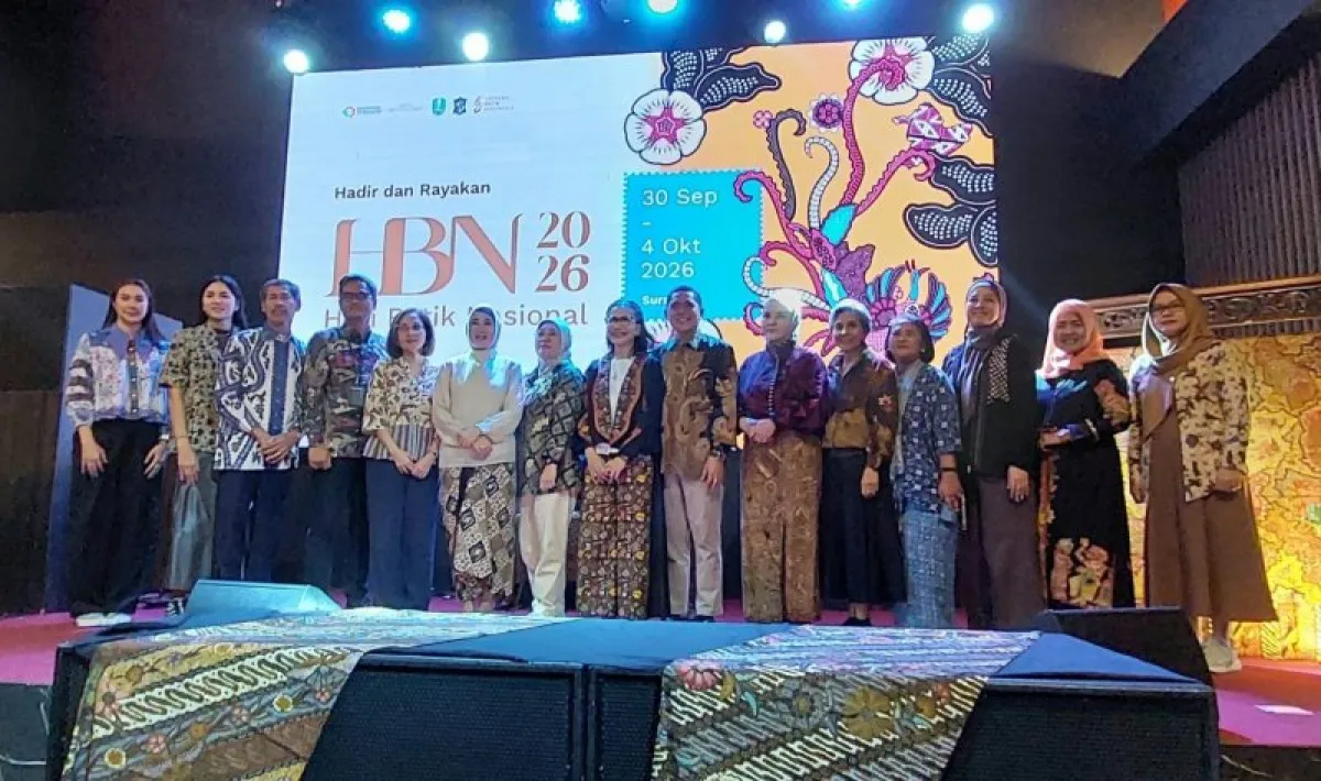 Jadi Tuan Rumah Hari Batik Nasional 2026, Surabaya Hadirkan Pameran hingga Batik Berlayar di  Kalimas