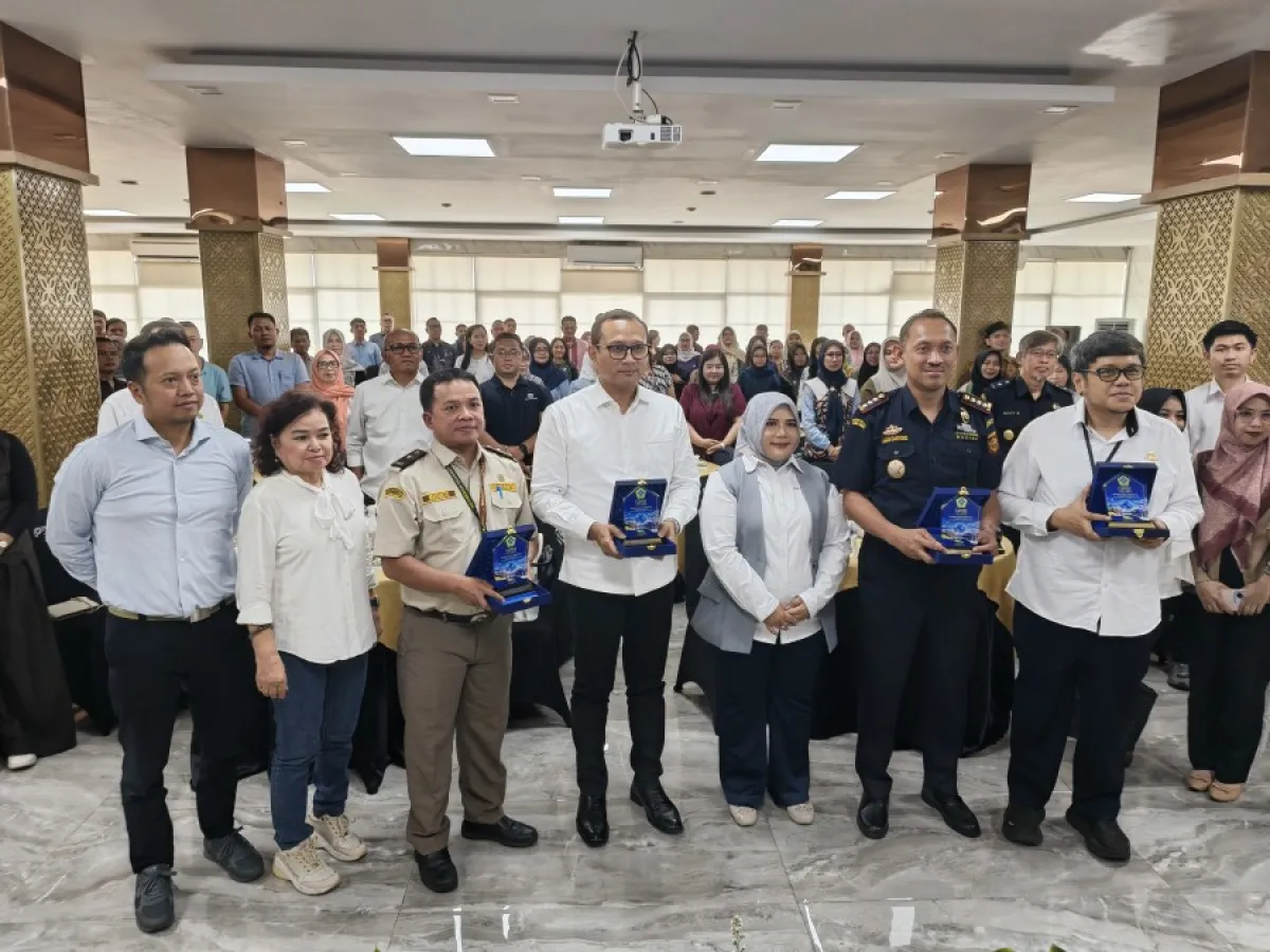 X-ray dan Teknologi AI Didorong Percepat Arus Barang Impor di TPS