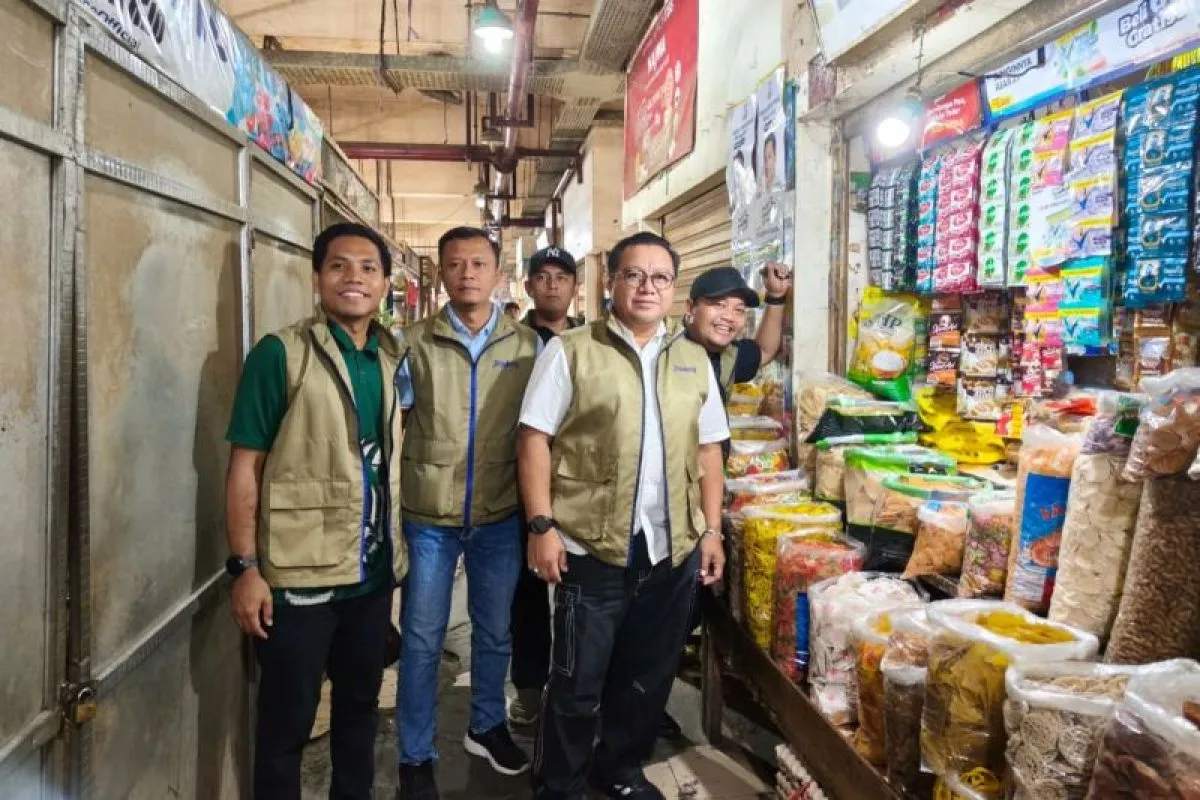 Bulog Gelontor Beras SPHP di Seluruh Pasar di Jawa Timur