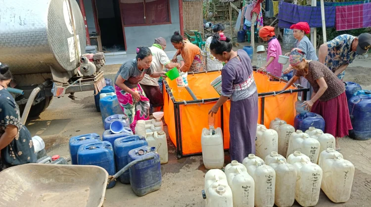 BPBD Probolinggo Salurkan 24 Ribu Liter ke Tiga Dusun