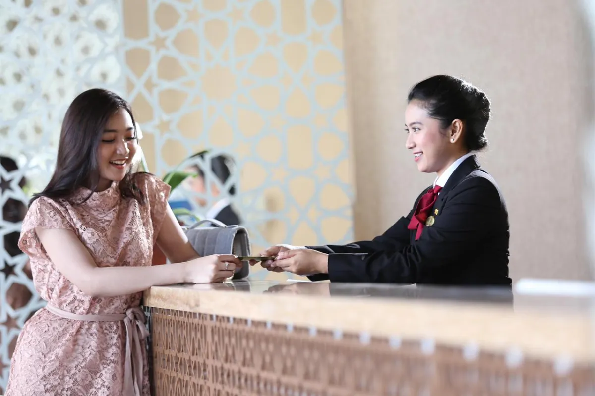 Sweetember Escape, Hotel Santika Gresik Tawarkan Staycation Nyaman dengan Harga Terjangkau