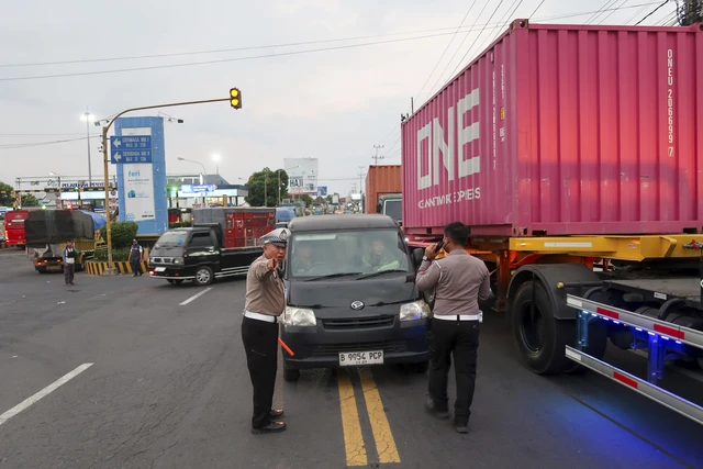 DPRD Banyuwangi Soroti Keluhan Sopir Truk, Dorong Posko Pengaduan di Pelabuhan Ketapang