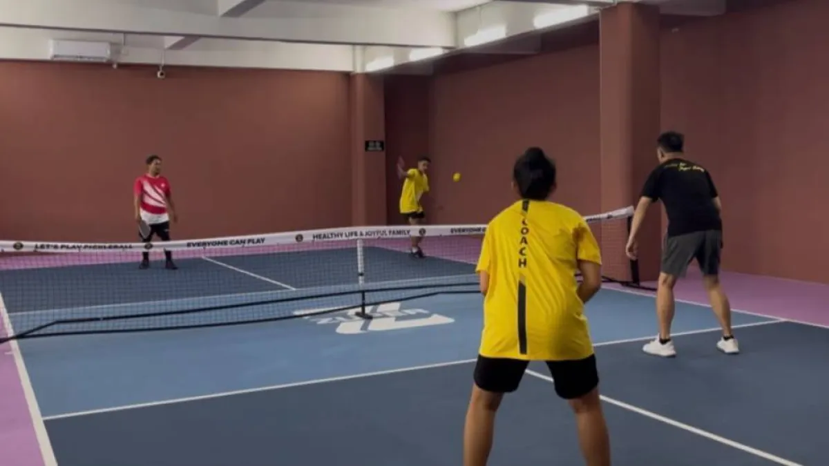 Pickleball Mulai Digandrungi di Surabaya, Olahraga Raket yang Ramah Pemula