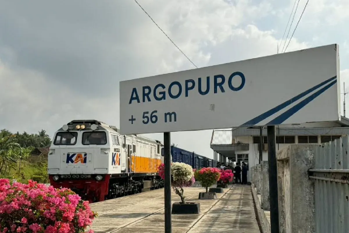 KAI Logistik Uji Coba Angkut  Hasil Bumi dari Banyuwangi ke Jakarta