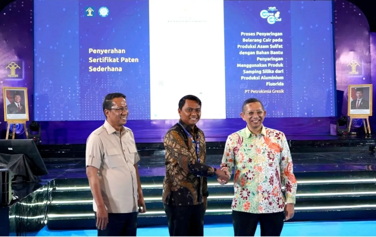 Petrokimia Gresik Manfaatkan Silika sebagai Penyaring Belerang Cair