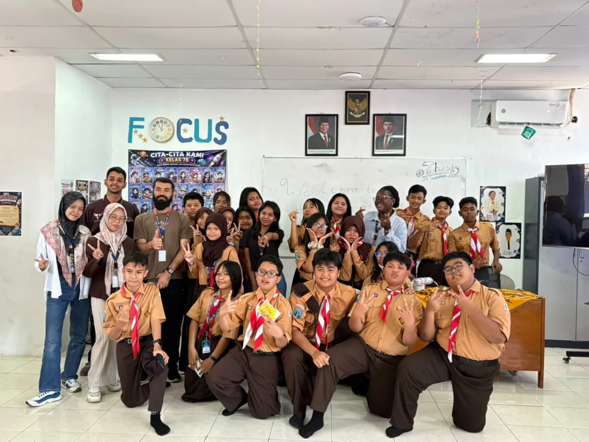 SMP Labschool Unesa 3 Jadi Tempat Belajar Lintas Budaya, 90 Mahasiswa Asing Ikut Berinteraksi