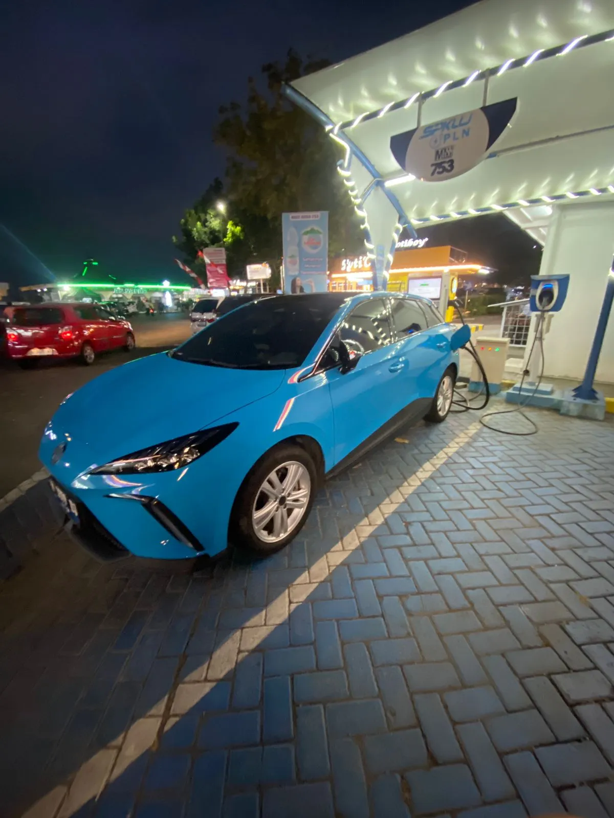 Mobil Listrik Kuasai 16 Persen Pasar Otomotif Nasional